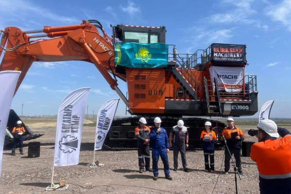 Ceremonial Handover and Commissioning of the EX1900-6 BH to Bogatyr Komir LLP