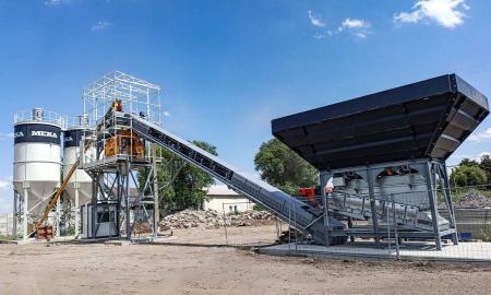Compact Concrete Batching Plant C60-B
